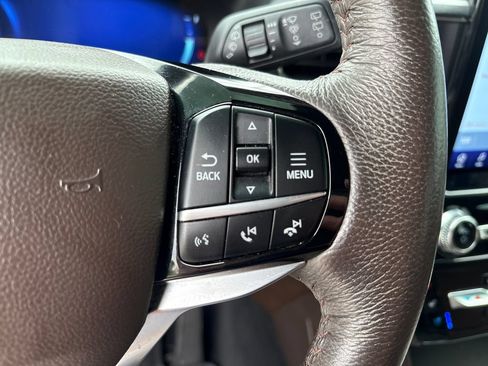 Used 2022 Ford Explorer King Ranch w/ Premium Technology Package AWD/4WD image 20