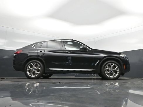 Certified 2025 BMW X4 xDrive30i w/ Premium Package AWD/4WD image 43