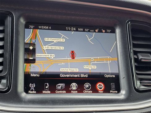 Used 2015 Dodge Challenger SXT Plus image 10