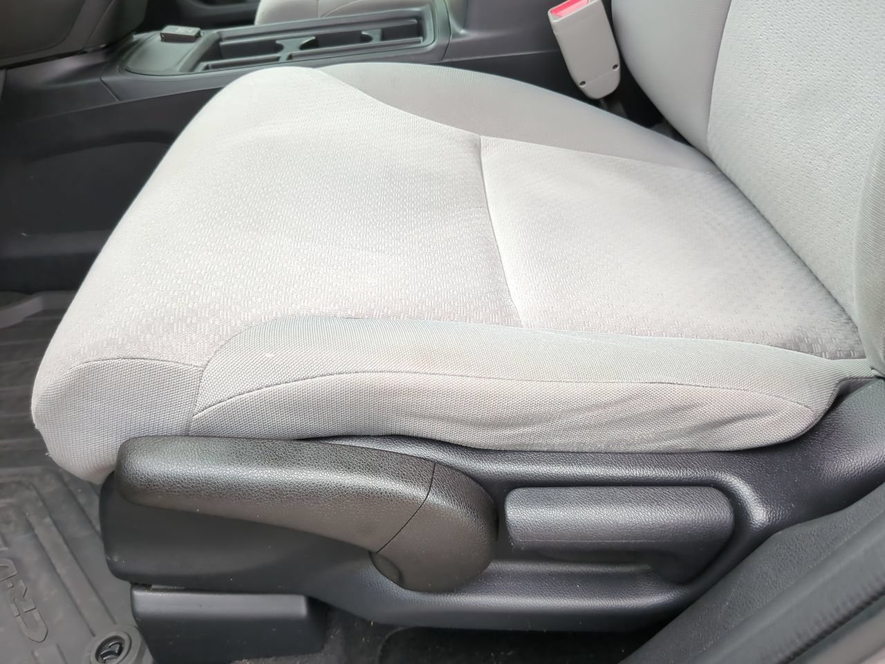 Used 2016 Honda CR-V LX image 15