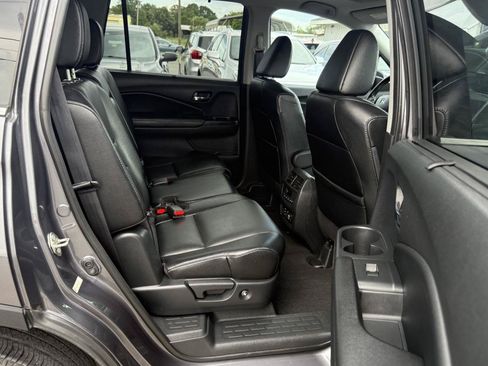 Used 2016 Honda Pilot Touring image 13