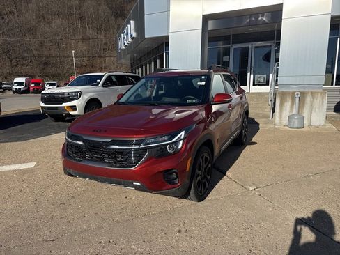 Used 2025 Kia Seltos X-Line image 3