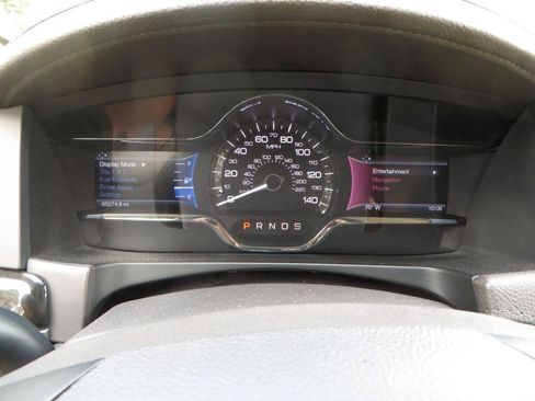 Used 2015 Lincoln MKS AWD w/ Equipment Group 101A image 17