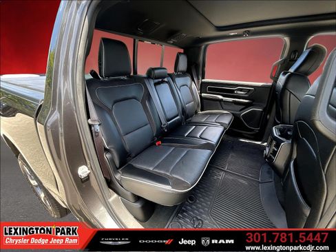 Used 2024 RAM 1500 Laramie AWD/4WD image 25