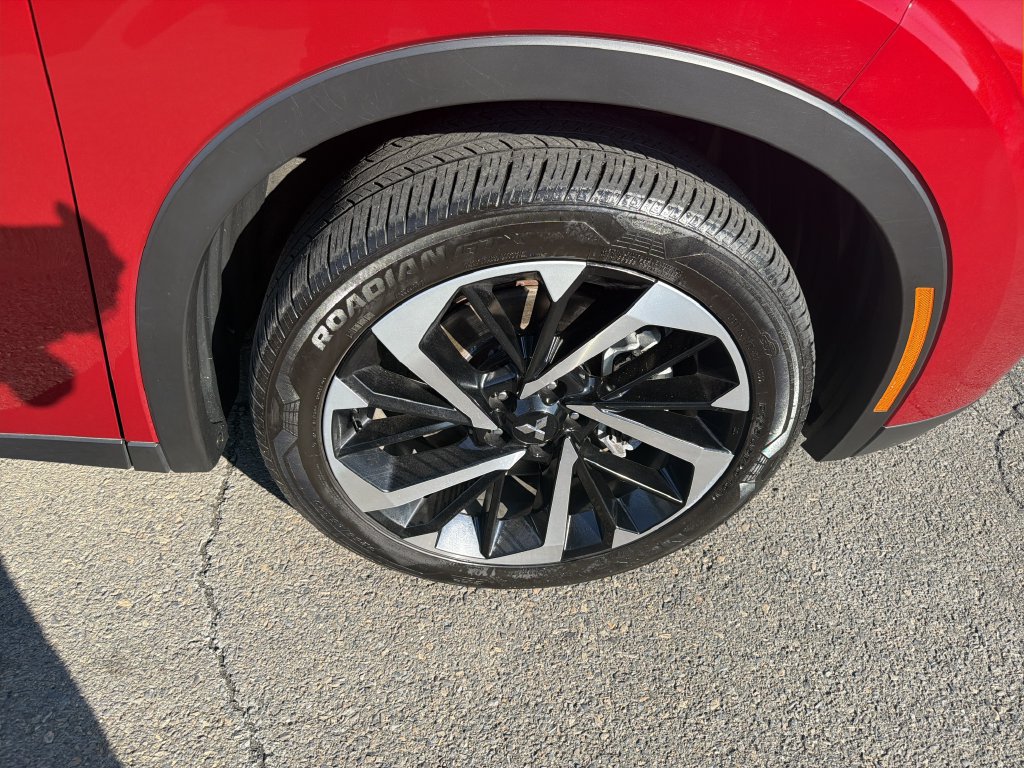 Used 2023 Mitsubishi Outlander SE AWD/4WD image 34