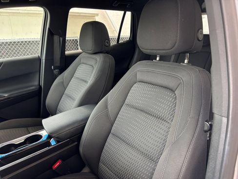 Used 2025 Chevrolet Equinox LT FWD image 37
