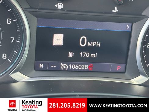 Used 2019 Chevrolet Equinox LT w/ Sun & Navigation Package FWD image 17