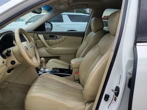 Used 2017 INFINITI QX70 2WD w/ Premium Package image 24