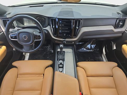 Used 2020 Volvo XC60 T5 Inscription FWD image 10