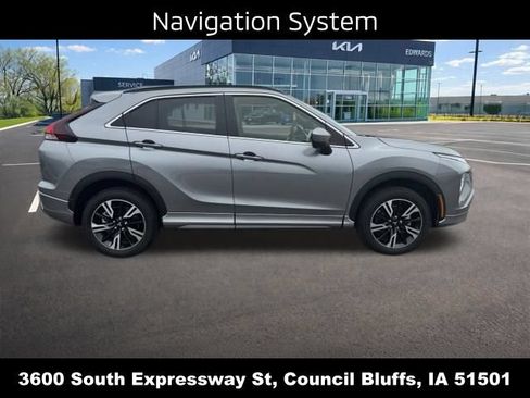 Used 2024 Mitsubishi Eclipse Cross SEL AWD/4WD image 2