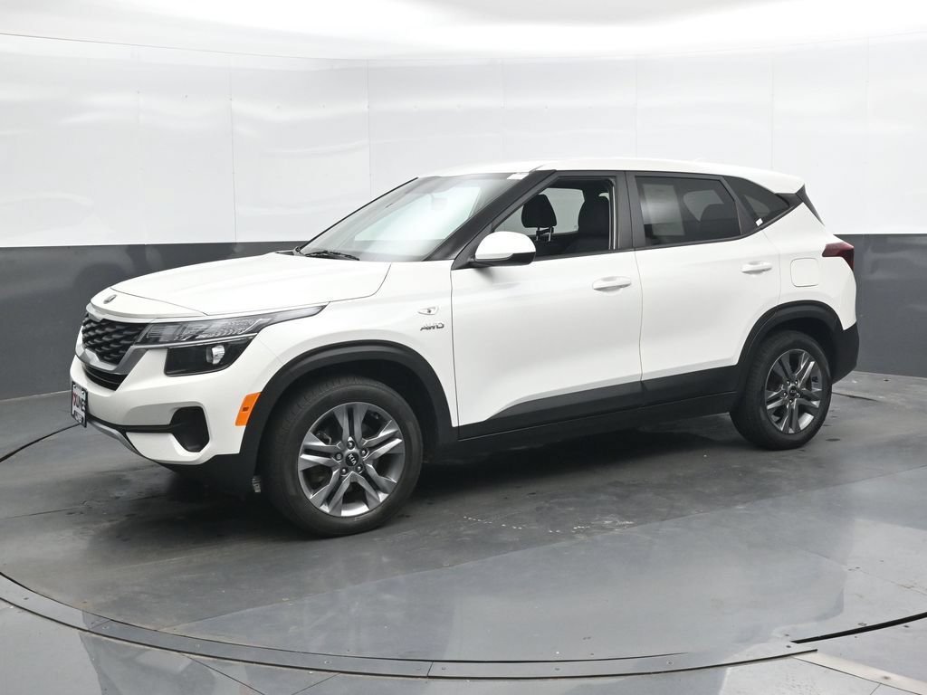 Used 2021 Kia Seltos LX AWD/4WD image 8