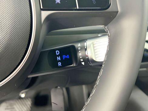 Used 2025 Hyundai Ioniq 6 SEL image 26