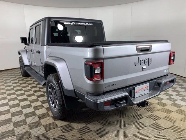 Used 2020 Jeep Gladiator Overland w/ Dual Top Group AWD/4WD image 9