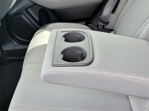 Used 2022 Subaru Outback Premium image 30