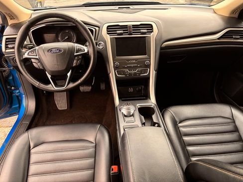 Used 2020 Ford Fusion SEL image 7