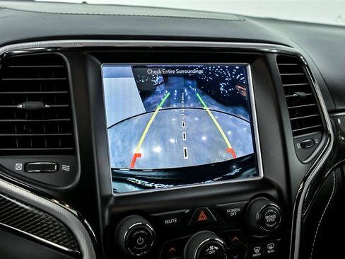 Used 2018 Jeep Grand Cherokee Trackhawk AWD/4WD image 28