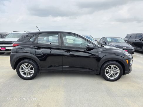 Used 2019 Hyundai Kona SE w/ Cargo Package FWD image 5