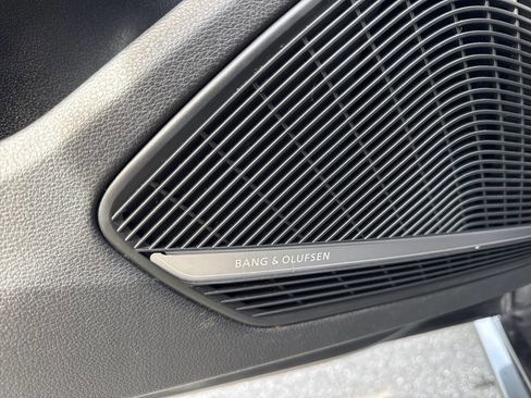 Used 2019 Audi S4 Premium Plus w/ Premium Plus Package image 31