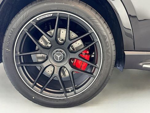 New 2026 Mercedes-Benz GLE 63 AMG S image 29