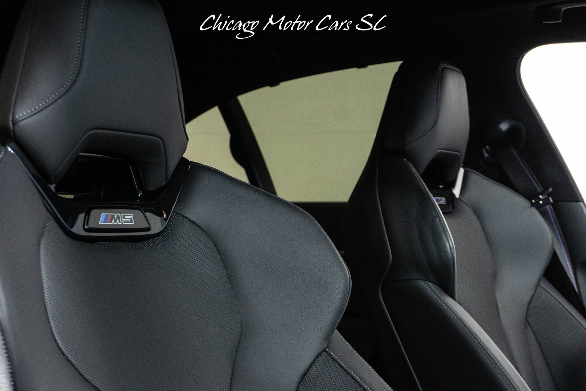 Used 2025 BMW M5 w/ Carbon Package AWD/4WD image 50