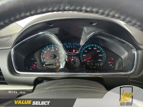 Used 2015 Chevrolet Traverse LT image 12