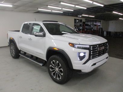 New 2026 GMC Canyon Denali
