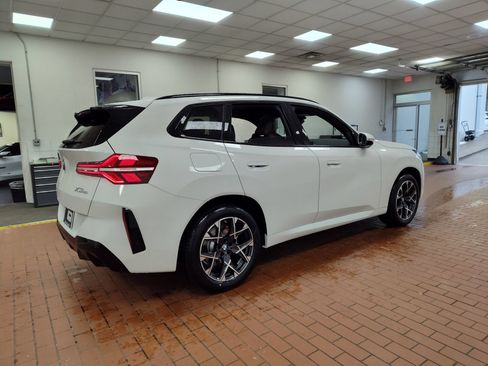 Used 2026 BMW X3 xDrive30i w/ M Sport Package AWD/4WD image 8