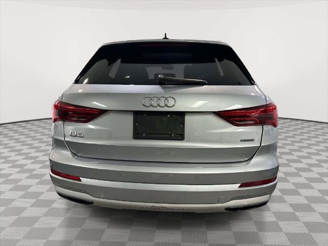 Used 2020 Audi Q3 2.0T Premium AWD/4WD image 3