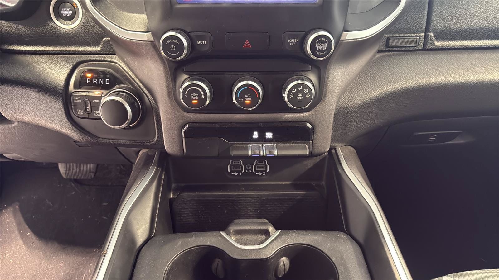 Used 2020 RAM 1500 Big Horn AWD/4WD image 24
