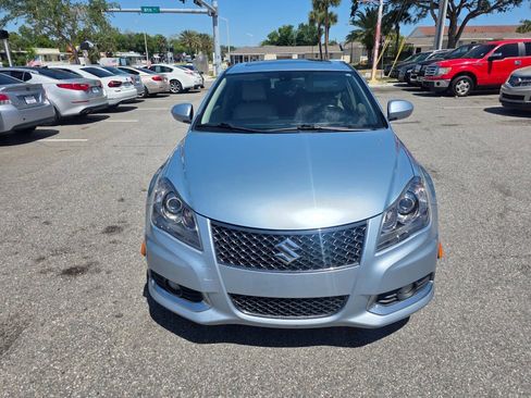 Used 2011 Suzuki Kizashi Sport SLS FWD image 9