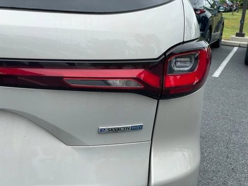 Used 2024 MAZDA CX-90 Plug-In Hybrid w/ Preferred AWD/4WD image 30
