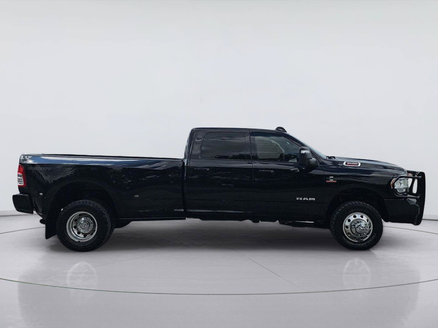 Used 2024 RAM 3500 Lone Star w/ Sport Appearance Package AWD/4WD image 6