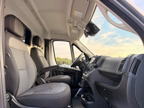 Used 2026 RAM ProMaster 1500 w/ Safety Group FWD image 21