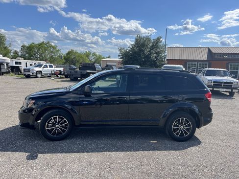 Used 2018 Dodge Journey SE w/ Popular Equipment Group image 5
