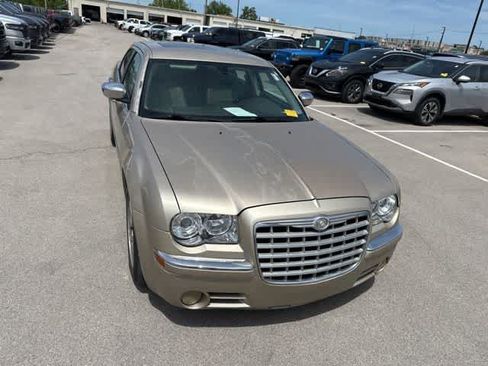 Used 2007 Chrysler 300 C RWD image 23