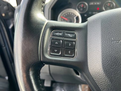 Used 2015 RAM 2500 SLT w/ Luxury Group image 13