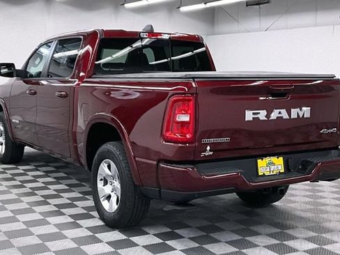 Used 2025 RAM 1500 Big Horn AWD/4WD image 2