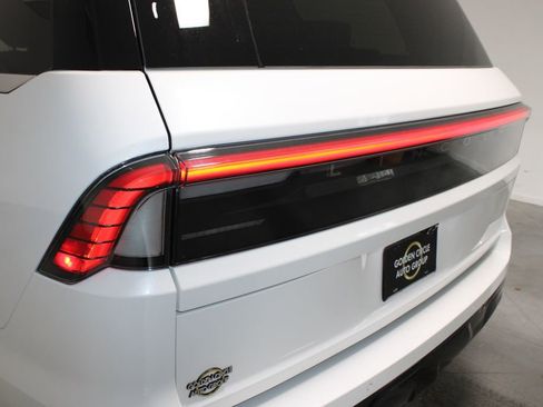 New 2026 Lincoln Navigator Reserve image 60