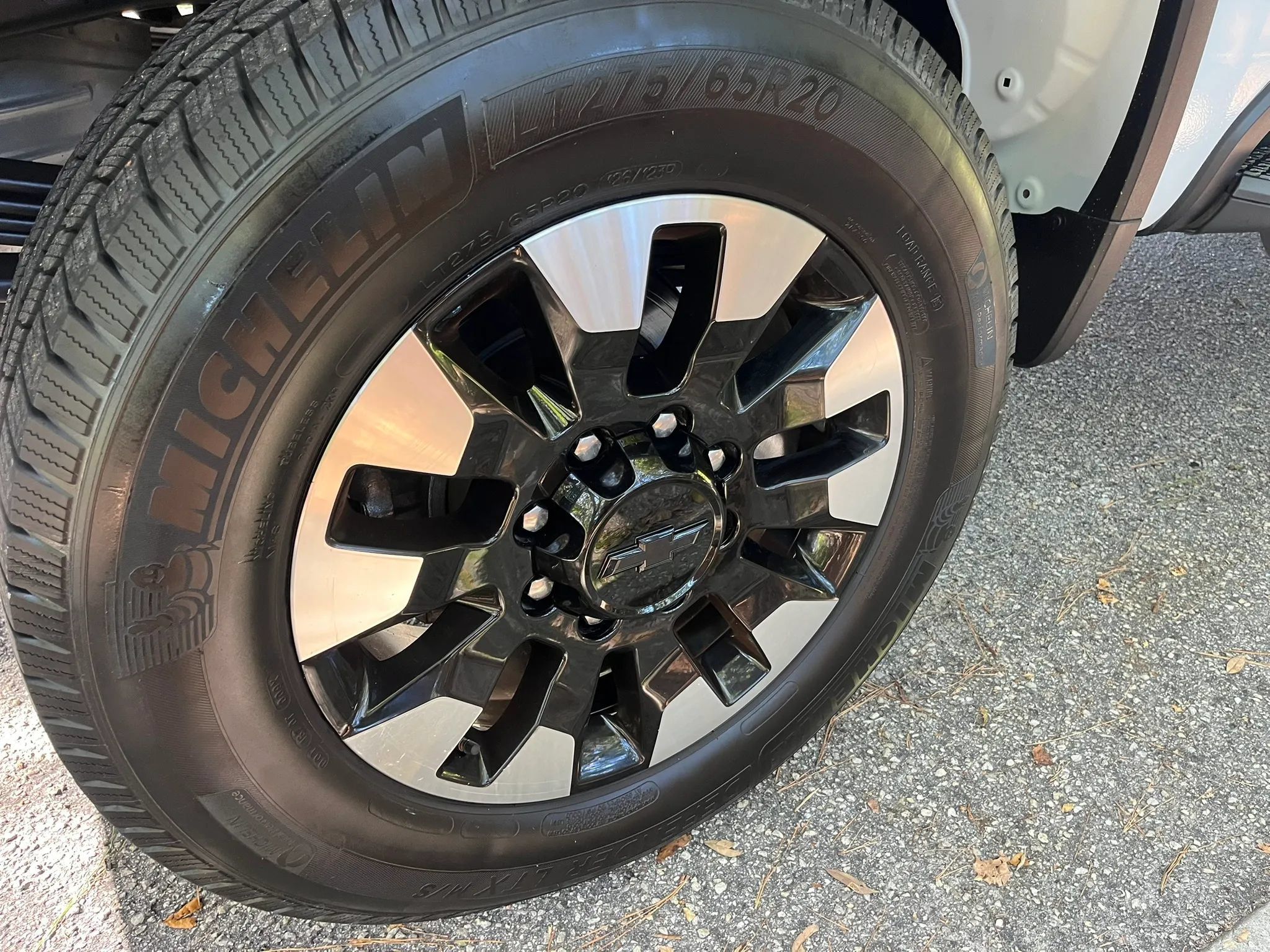 Used 2020 Chevrolet Silverado 2500 Custom w/ Custom Value Package AWD/4WD image 9