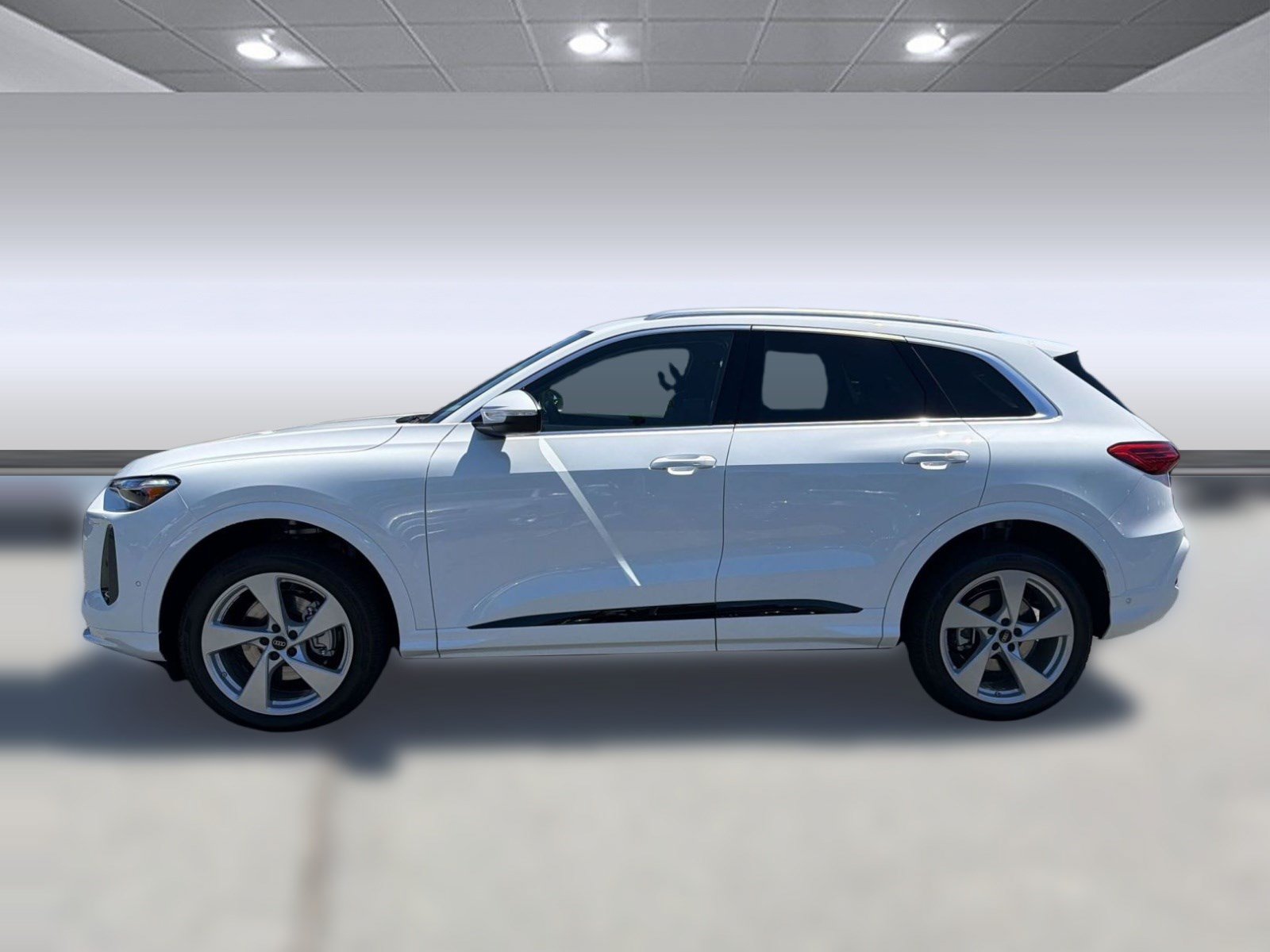 New 2026 Audi Q5 Premium Plus w/ Premium Plus AWD/4WD image 2