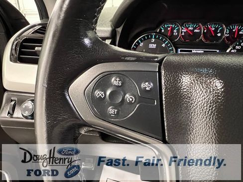 Used 2017 Chevrolet Suburban LT image 55