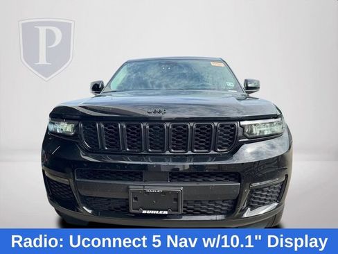 Used 2023 Jeep Grand Cherokee L Limited w/ Black Appearance Package AWD/4WD image 14