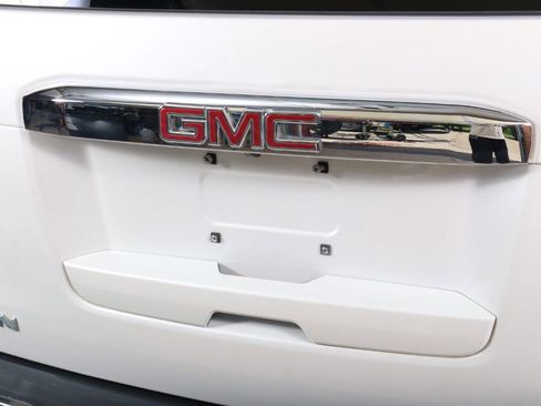 Used 2018 GMC Yukon Denali w/ Denali Ultimate Package AWD/4WD image 13