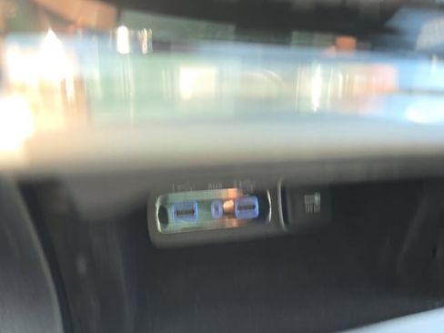 Used 2021 Jeep Grand Cherokee Laredo X image 33