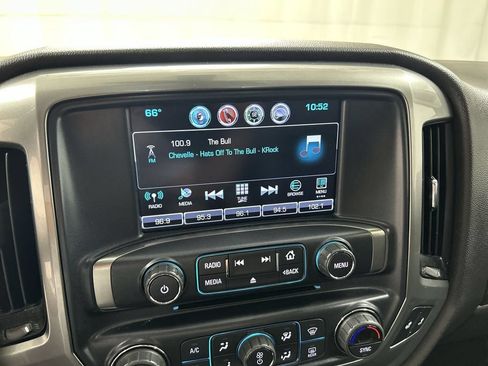 Used 2018 Chevrolet Silverado 1500 LT w/ All Star Edition AWD/4WD image 14