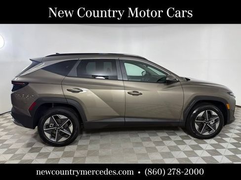 Used 2025 Hyundai Tucson SEL AWD/4WD image 8