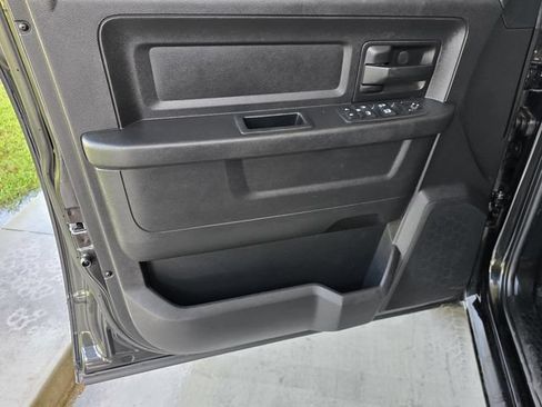 Used 2017 RAM 1500 Tradesman AWD/4WD image 22