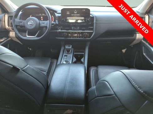 Certified 2023 Nissan Pathfinder Platinum image 25