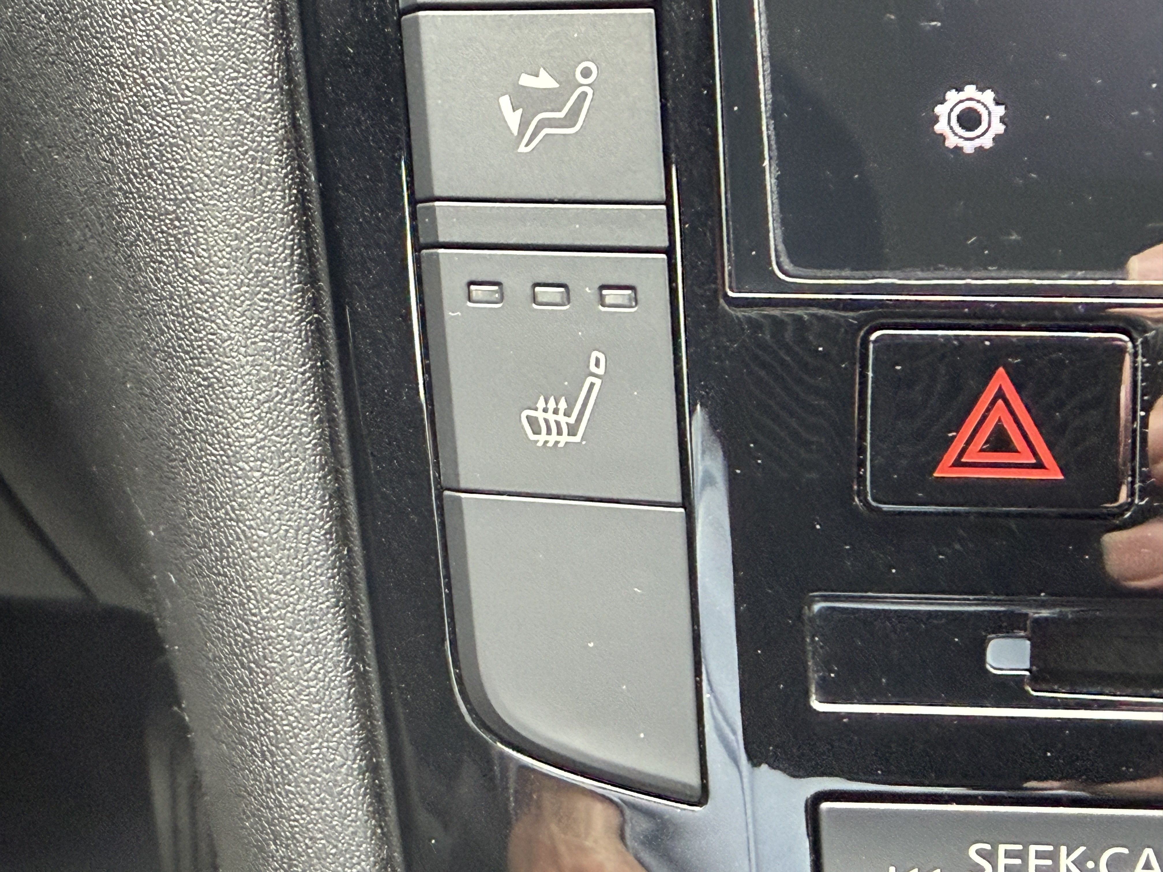 Used 2019 INFINITI QX50 Essential w/ Premium Heat Package FWD image 28