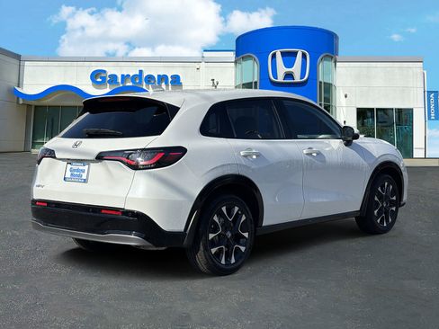 New 2027 Honda HR-V EX-L image 6